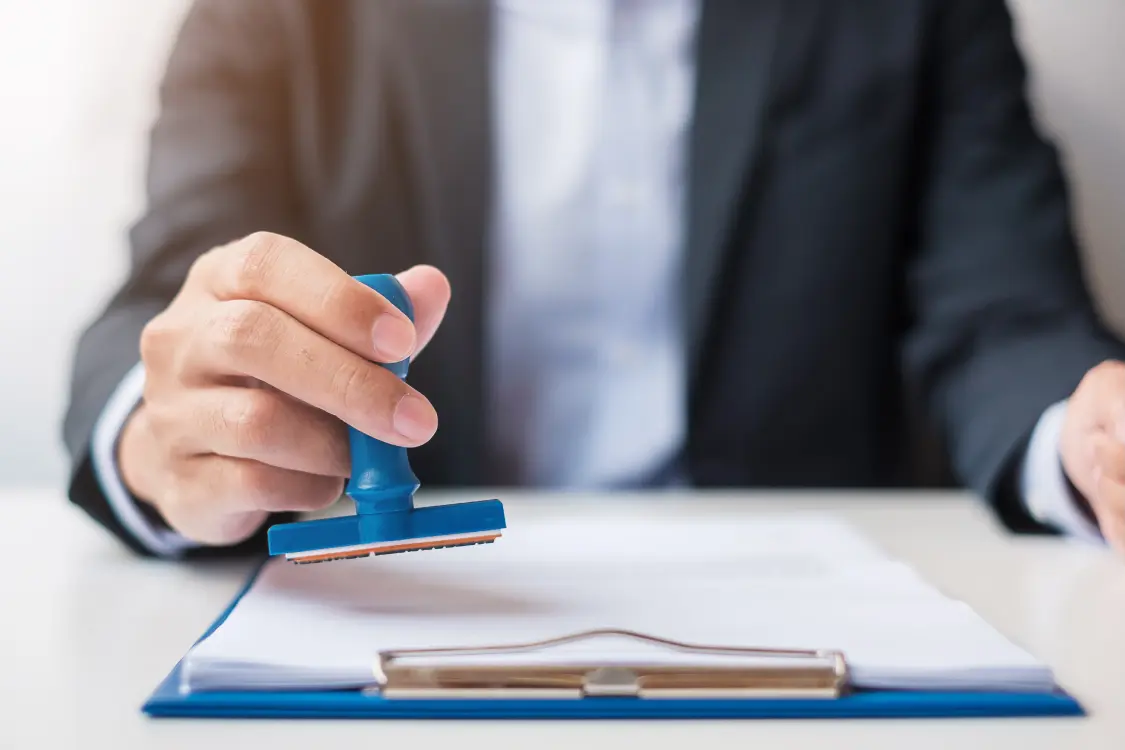 Leia mais sobre o artigo Contrato vitalício: aspectos legais, vantagens e desvantagens